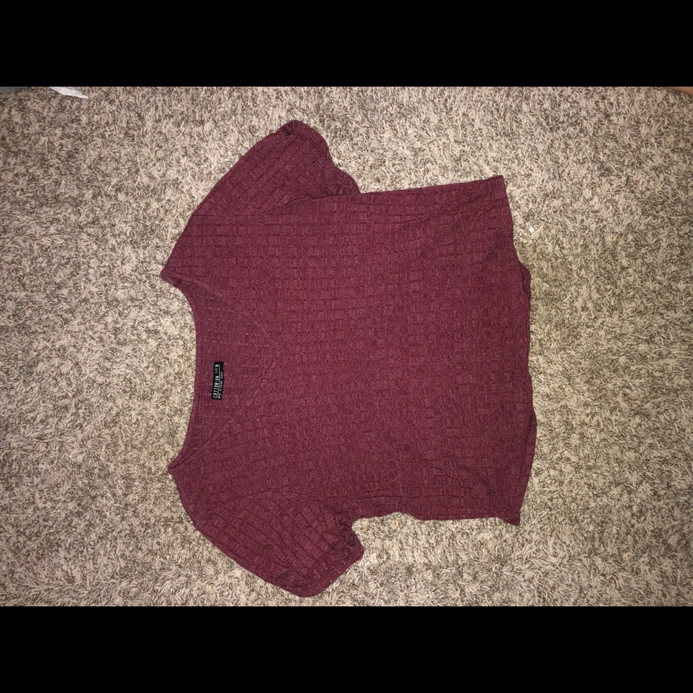 Maroon crop top